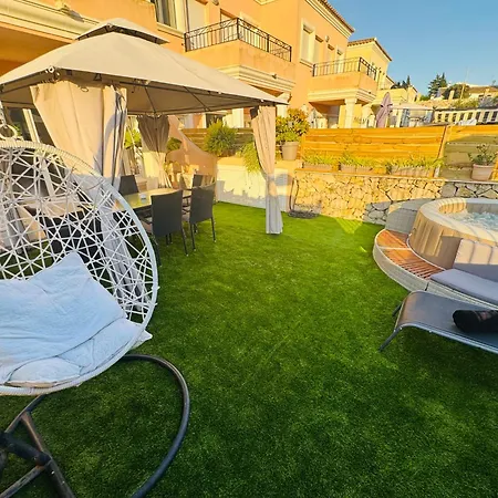 Adosado Entorno Playa Y Montana Tranquilidad Relax Jacuzzi Piscina Wifi Aire Jardin Barbacoa Y Parking