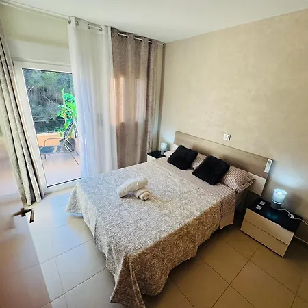 Adosado Entorno Playa Y Montana Tranquilidad Relax Jacuzzi Piscina Wifi Aire Jardin Barbacoa Y Parking Holiday home Calpe
