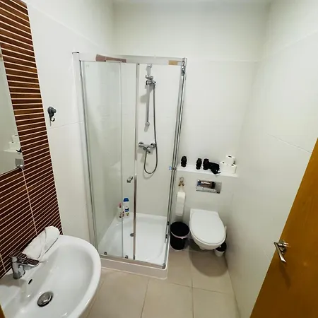 Adosado Entorno Playa Y Montana Tranquilidad Relax Jacuzzi Piscina Wifi Aire Jardin Barbacoa Y Parking Holiday home