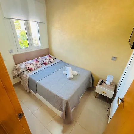 Adosado Entorno Playa Y Montana Tranquilidad Relax Jacuzzi Piscina Wifi Aire Jardin Barbacoa Y Parking